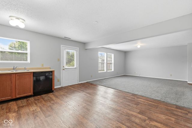 2853 Wolfgang Way, Indianapolis, IN 46239