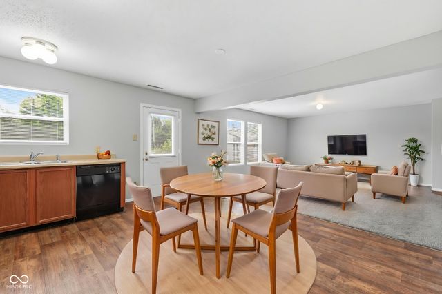 2853 Wolfgang Way, Indianapolis, IN 46239