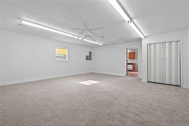 155 Frost Street, Pea Ridge, AR 72751