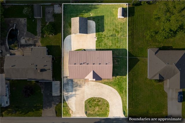 155 Frost Street, Pea Ridge, AR 72751