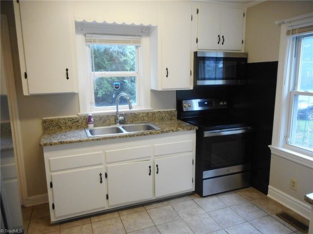 1002 Florida Street, Greensboro, NC 27403