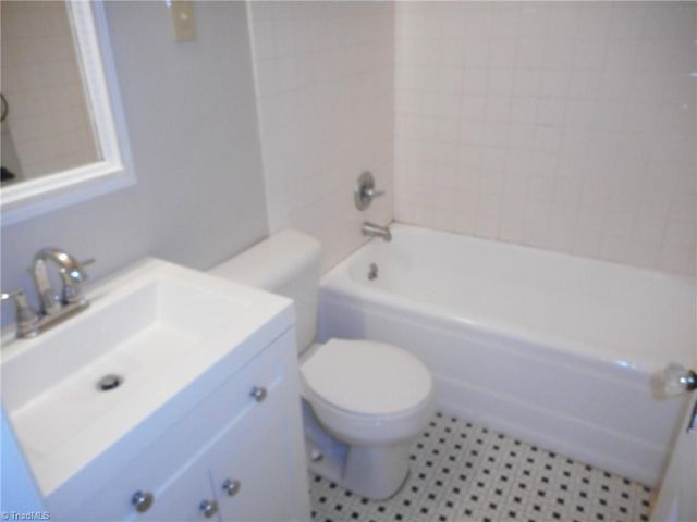 1002 Florida Street, Greensboro, NC 27403