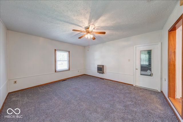 249 W County Line Road, Greenwood, IN 46142