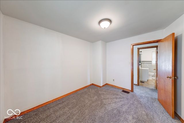 249 W County Line Road, Greenwood, IN 46142