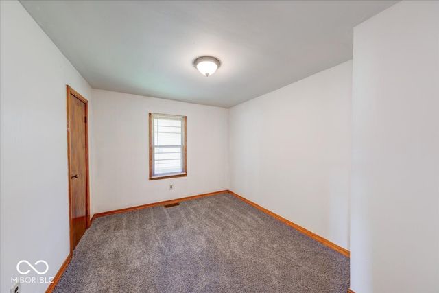 249 W County Line Road, Greenwood, IN 46142
