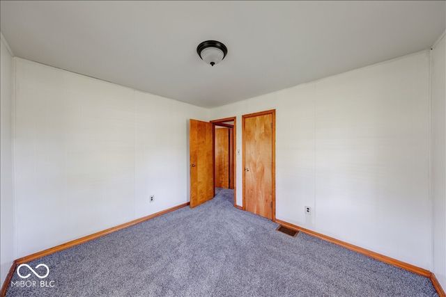 249 W County Line Road, Greenwood, IN 46142