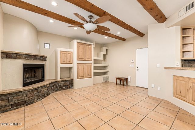 1732 E GELDING Drive, Phoenix, AZ 85022