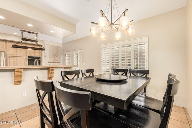 1732 E GELDING Drive, Phoenix, AZ 85022