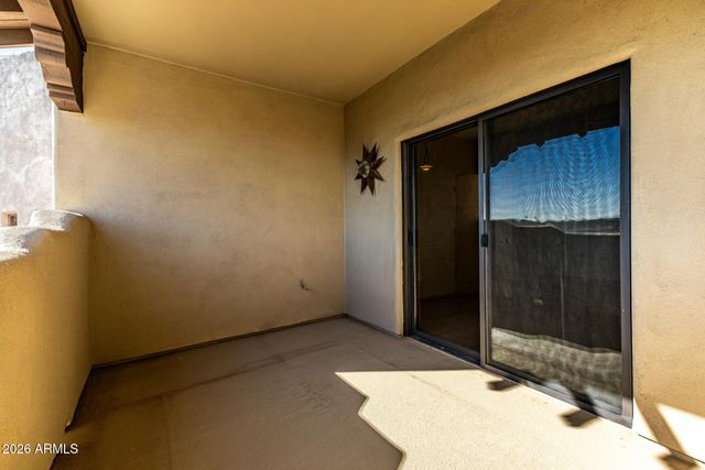 1732 E GELDING Drive, Phoenix, AZ 85022