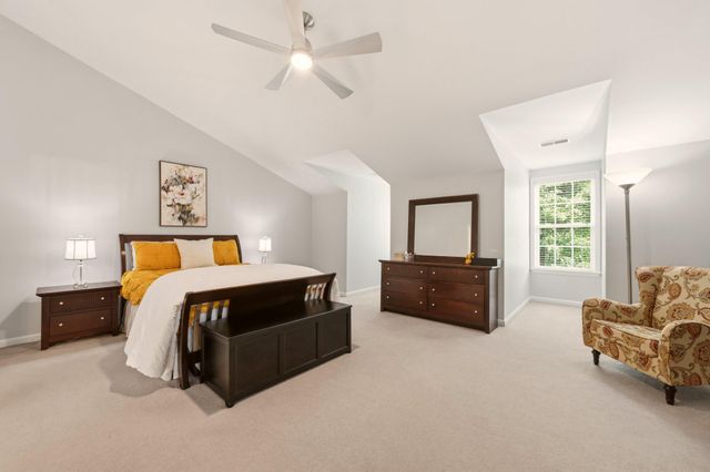 5431 LICK RIVER LN, Gainesville, VA 20155