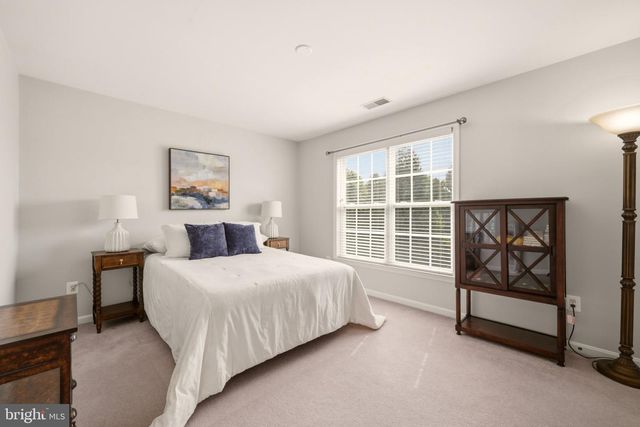 5431 LICK RIVER LN, Gainesville, VA 20155