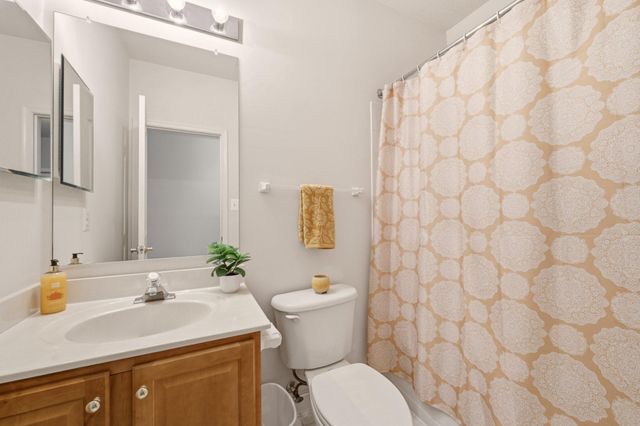 5431 LICK RIVER LN, Gainesville, VA 20155