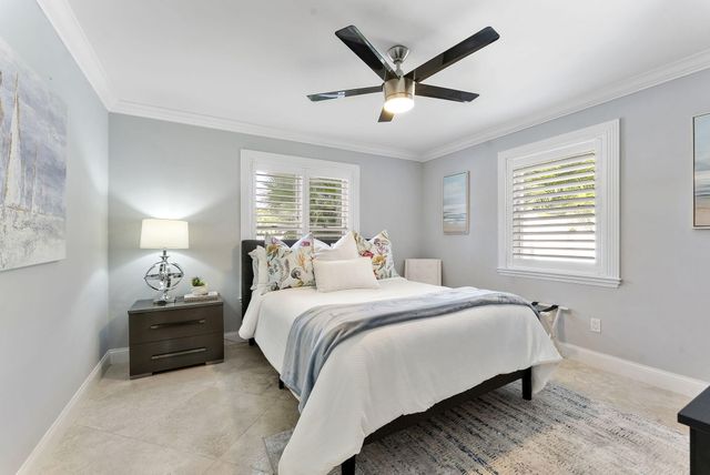 910 JASMINE Drive, Delray Beach, FL 33483