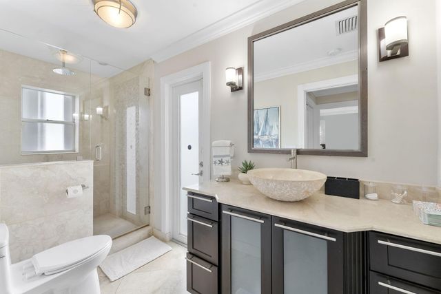 910 JASMINE Drive, Delray Beach, FL 33483