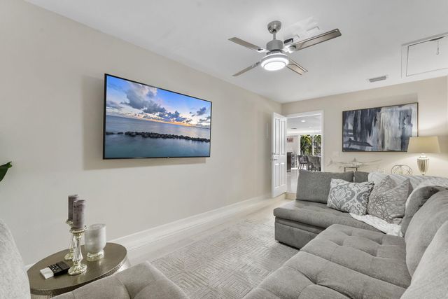 910 JASMINE Drive, Delray Beach, FL 33483