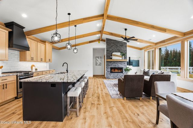 113 Backtrack RD, Sandpoint, ID 83864