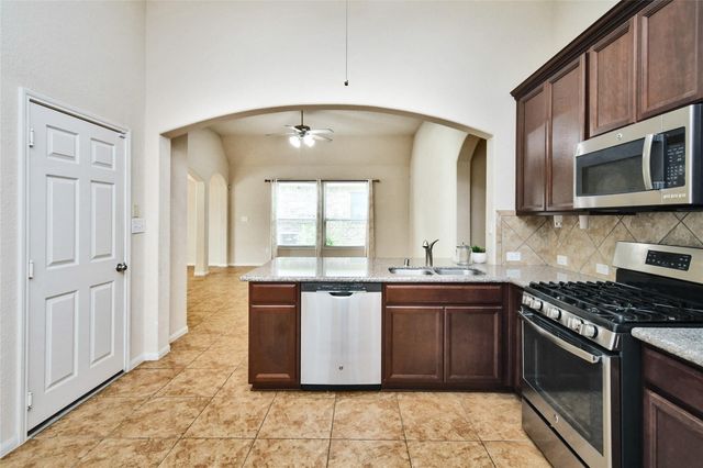 20210 Stonebridge Terrace Drive, Richmond, TX 77407