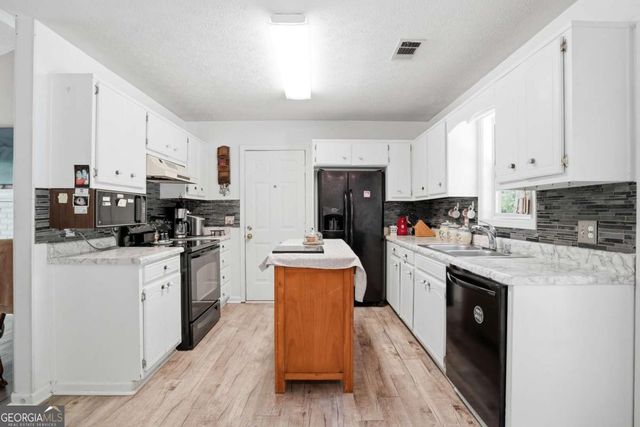 75 Spring Ridge Drive, Dawsonville, GA 30534