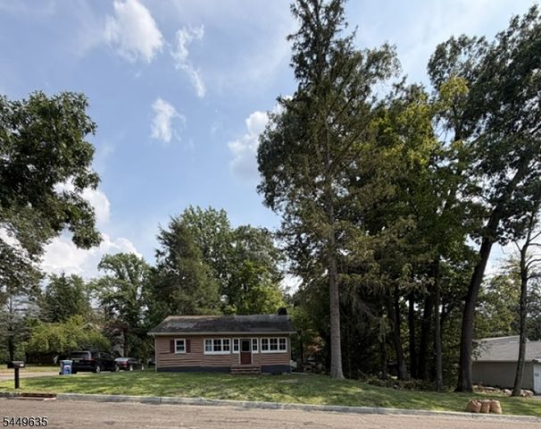 100 Tower Rd, Wayne Twp., NJ 07470