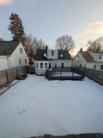 1963 Arlington Avenue E, Saint Paul, MN 55119