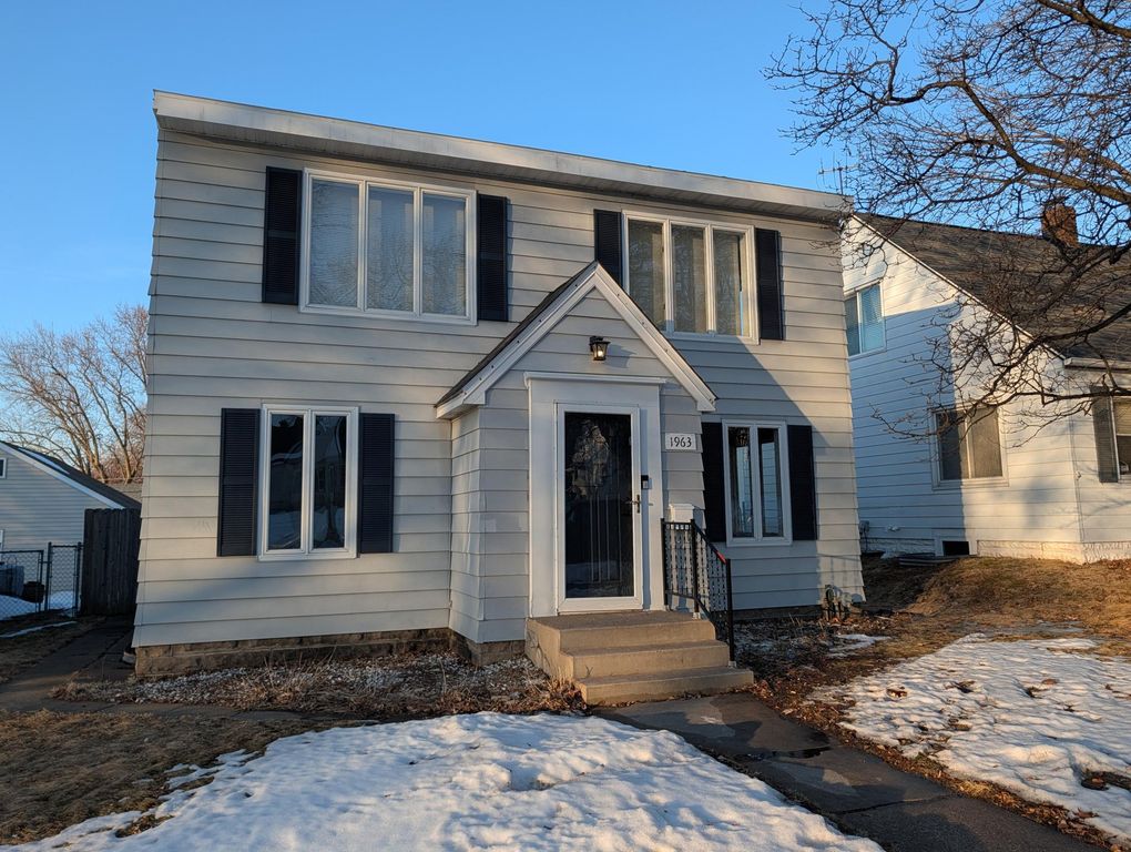 1963 Arlington Avenue E, Saint Paul, MN 55119