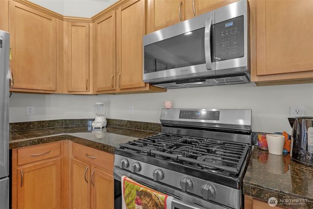 2209 164th Avenue Ct E, Lake Tapps, WA 98391