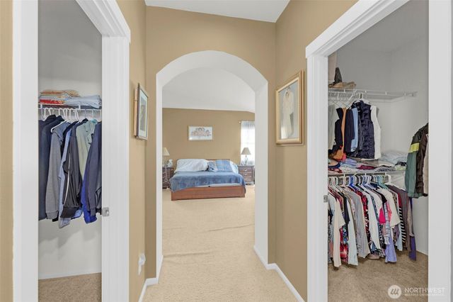 2209 164th Avenue Ct E, Lake Tapps, WA 98391