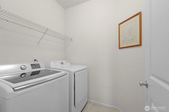 2209 164th Avenue Ct E, Lake Tapps, WA 98391