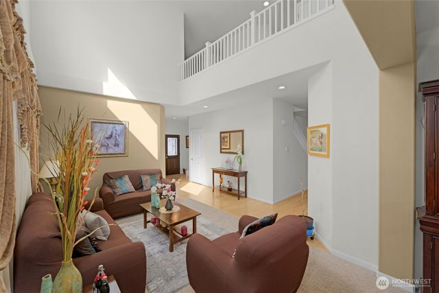 2209 164th Avenue Ct E, Lake Tapps, WA 98391