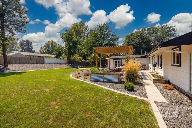 210 Marvin Street, Caldwell, ID 83605