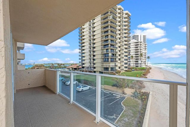 5440 N Ocean Drive 306, Singer Island, FL 33404