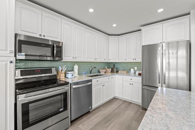 5440 N Ocean Drive 306, Singer Island, FL 33404