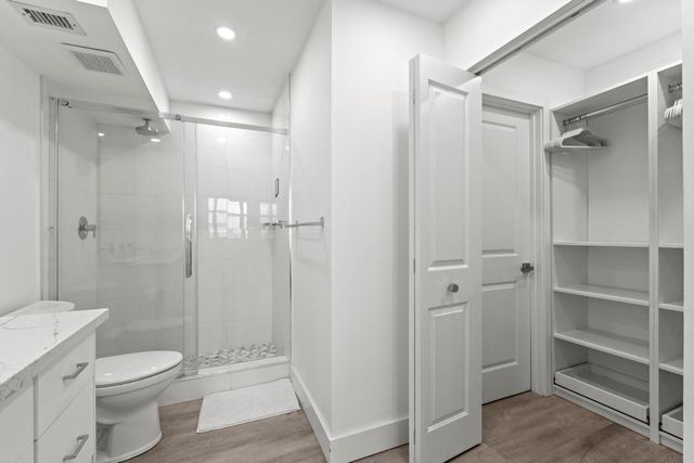 5440 N Ocean Drive 306, Singer Island, FL 33404