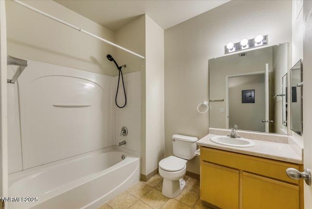 6850 Sharlands Avenue, Reno, NV 89523