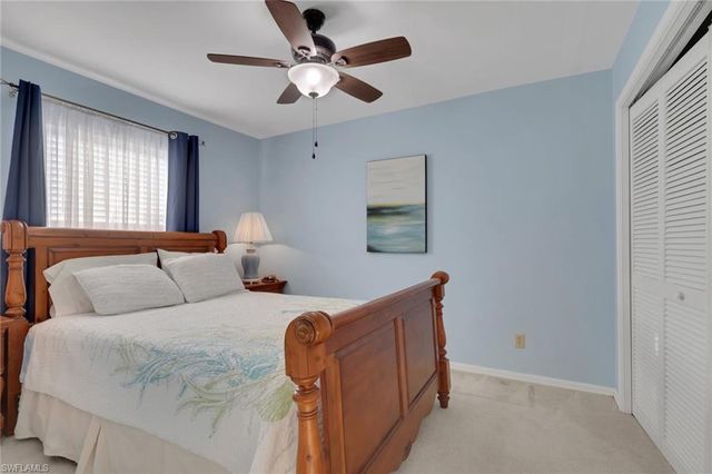 105 Montaubon CT, Naples, FL 34112