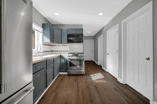 3564 Massachusetts Street, Gary, IN 46409