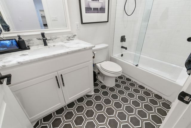 1038 Kingsley Court, Weatherford, TX 76087