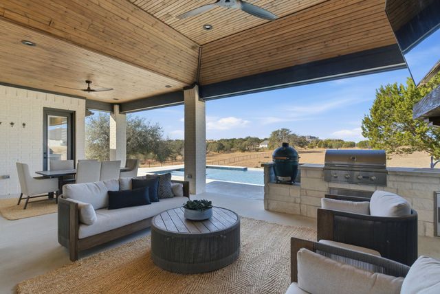 1038 Kingsley Court, Weatherford, TX 76087