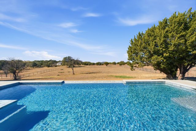 1038 Kingsley Court, Weatherford, TX 76087