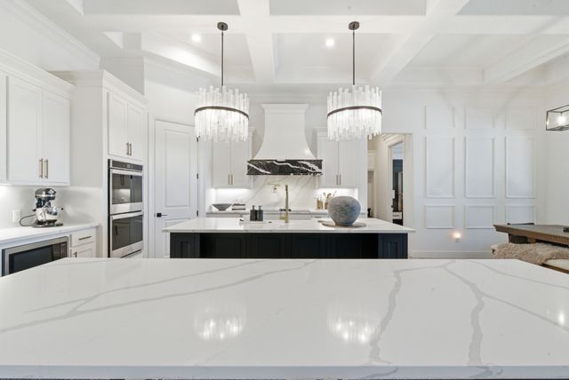 1038 Kingsley Court, Weatherford, TX 76087