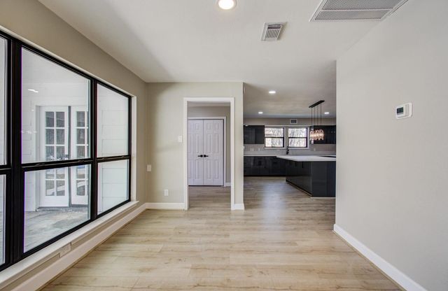 15619 Winding Moss Drive, Houston, TX 77068