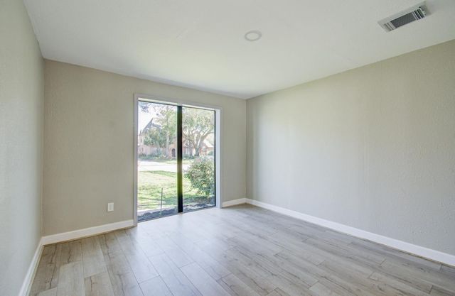 15619 Winding Moss Drive, Houston, TX 77068