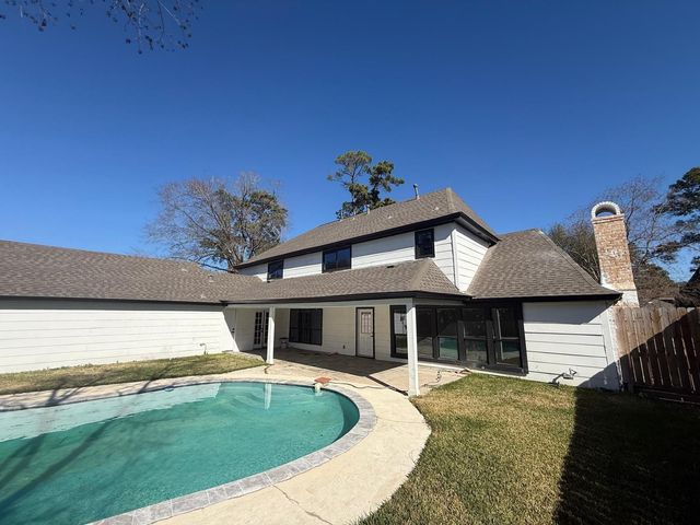 15619 Winding Moss Drive, Houston, TX 77068