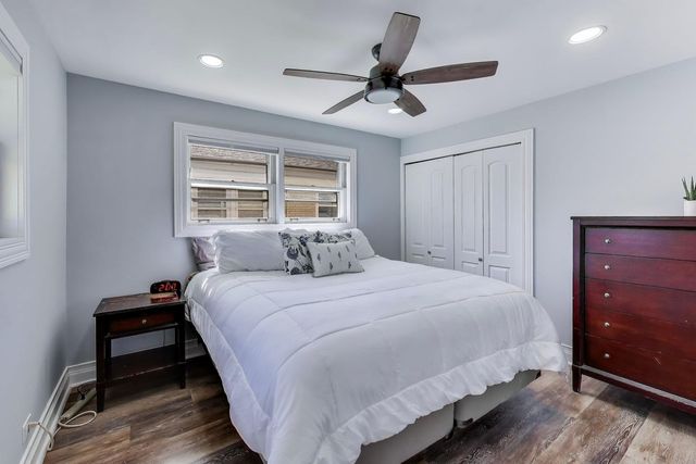 8407 N Olcott Avenue, Niles, IL 60714