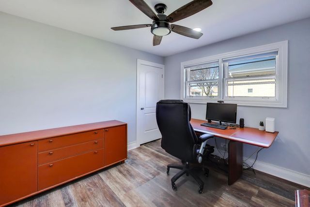 8407 N Olcott Avenue, Niles, IL 60714