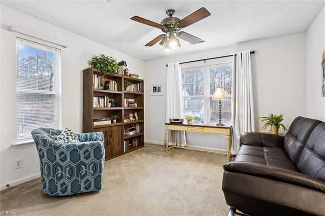 311 Savannah CT, Newport News, VA 23606