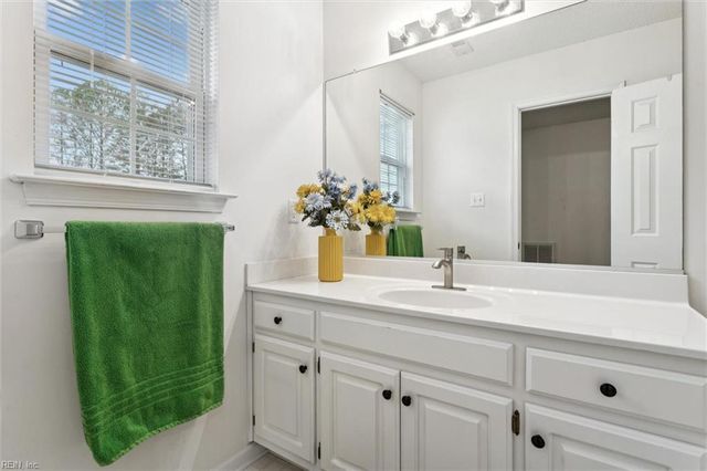 311 Savannah CT, Newport News, VA 23606