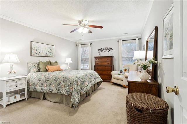 311 Savannah CT, Newport News, VA 23606