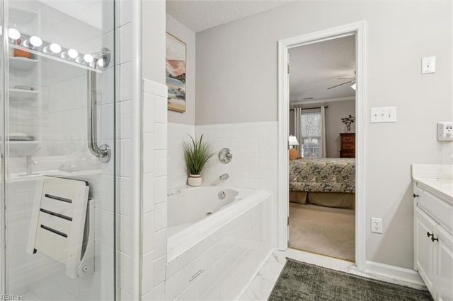 311 Savannah CT, Newport News, VA 23606