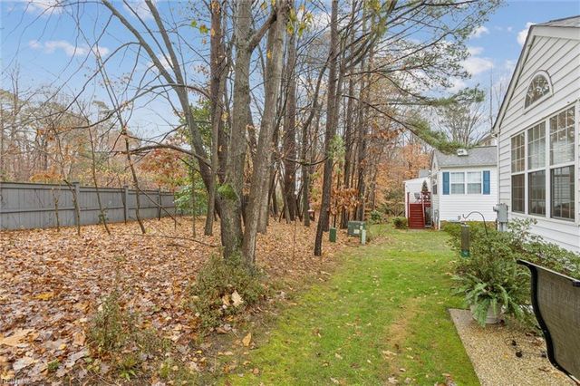 311 Savannah CT, Newport News, VA 23606